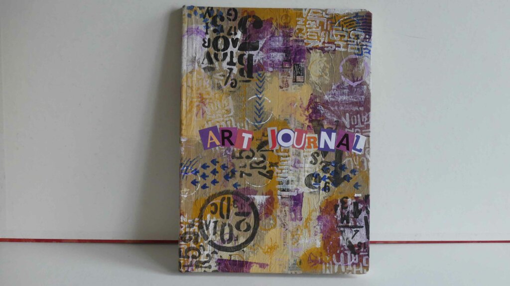 art journal withmo_personnalisation couverture carnet_le carnet recouvert 1