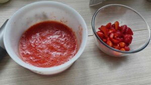 tiramisu aux fraises Withmo_coulis et fraises
