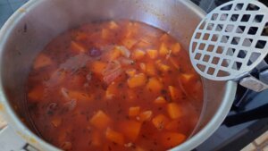 Soupe de patates douces à la tomate Withmo_Cuisson 2