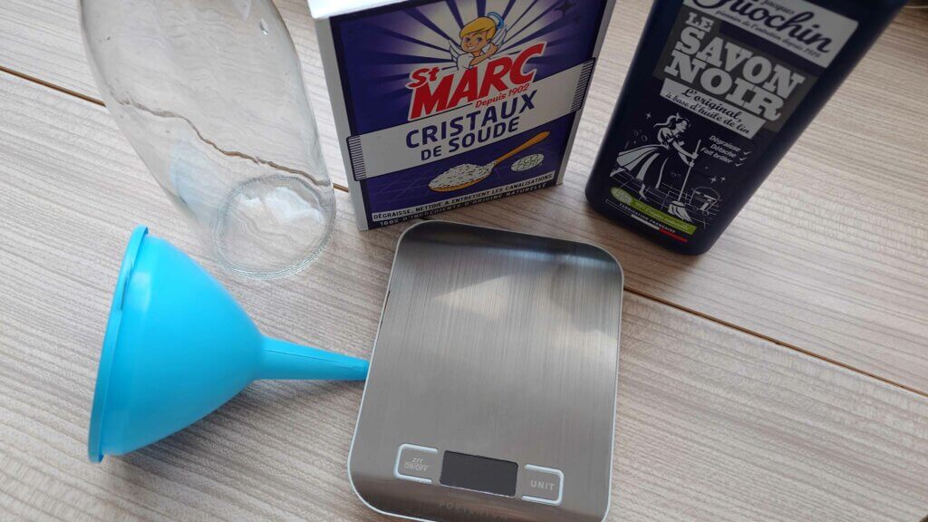 lessive maison Withmo-ustensiles et ingrédients