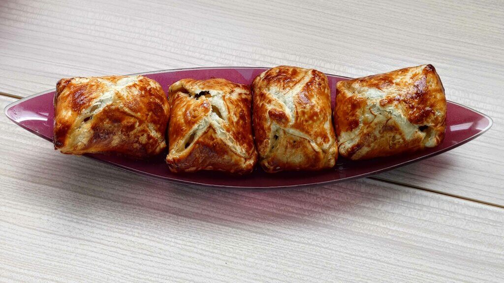 feuilletés aux légumes grillés chèvre et basilic 1 Withmo