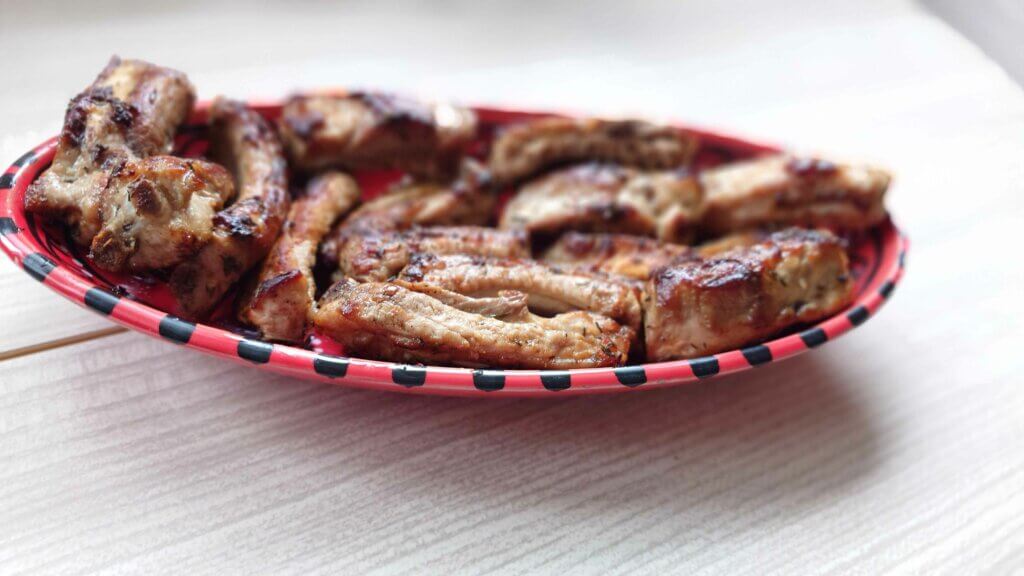 travers de porc et salade fraiche 1
