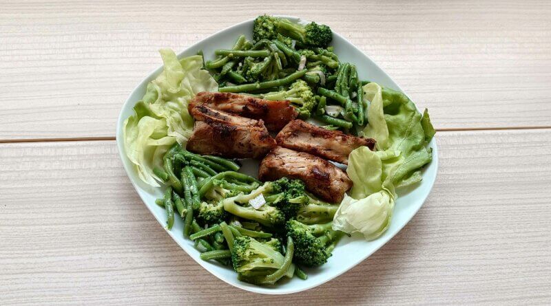 travers de porc et salade fraiche 2